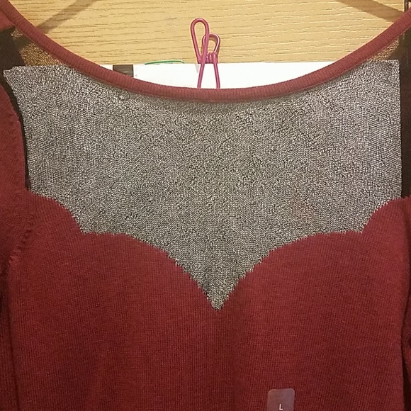 BNWT Guess size L long sleeve sweater - Picture 7 of 8